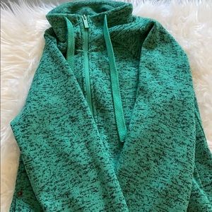 Girls victory outfitters 10/12 zip up sweatshirt